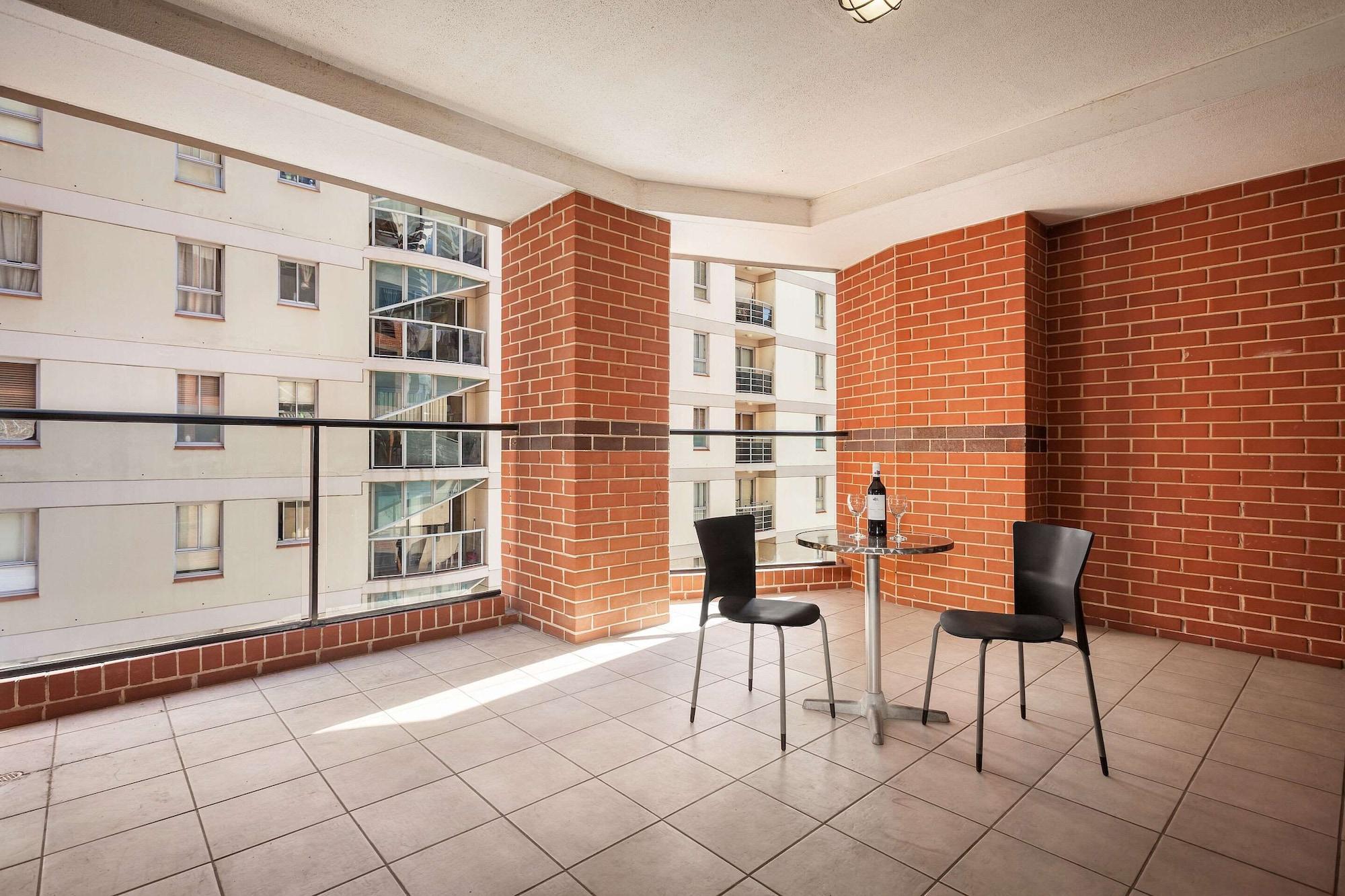 Apx Darling Harbour Aparthotel Sydney Exterior photo